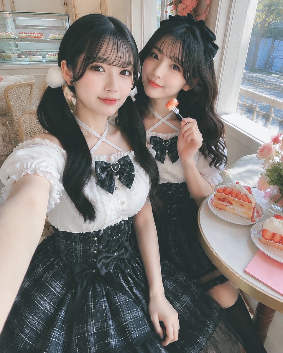 Profile / Avatar - Gothic Sweet Lolita Cafe Selfie — output 1