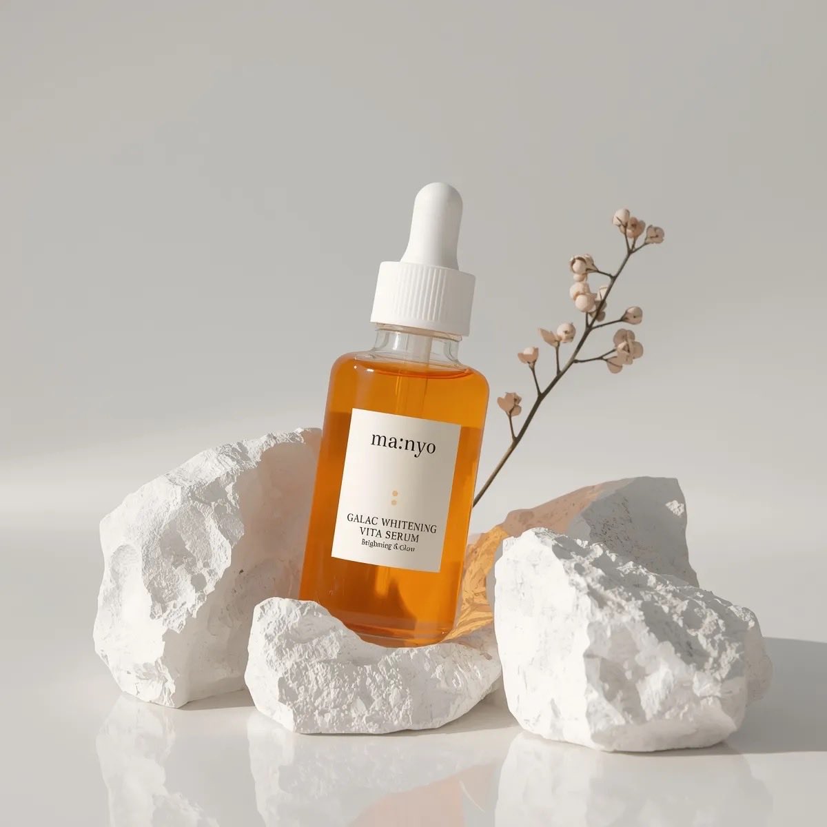 E-commerce Main Image - Minimal Luxury Skincare Product Photography (4 Variations) — output 1