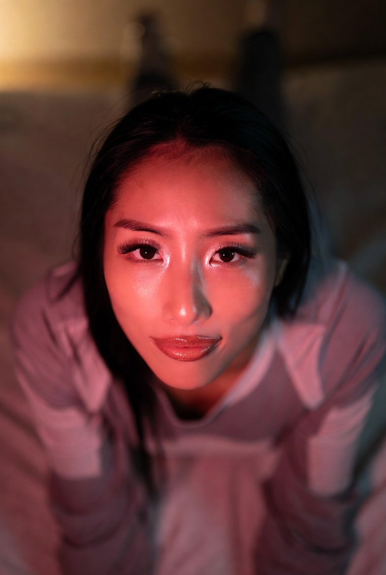 Profile / Avatar - Y2K Flash Photo Aesthetic Prompt (Duplicate) โ output 1