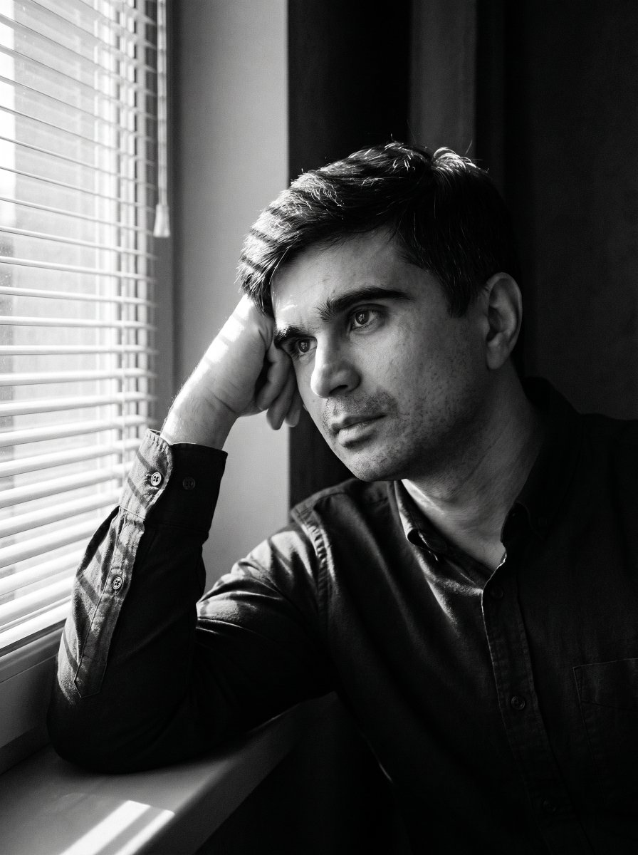 Profile / Avatar - Moody Black and White Portrait — output 1