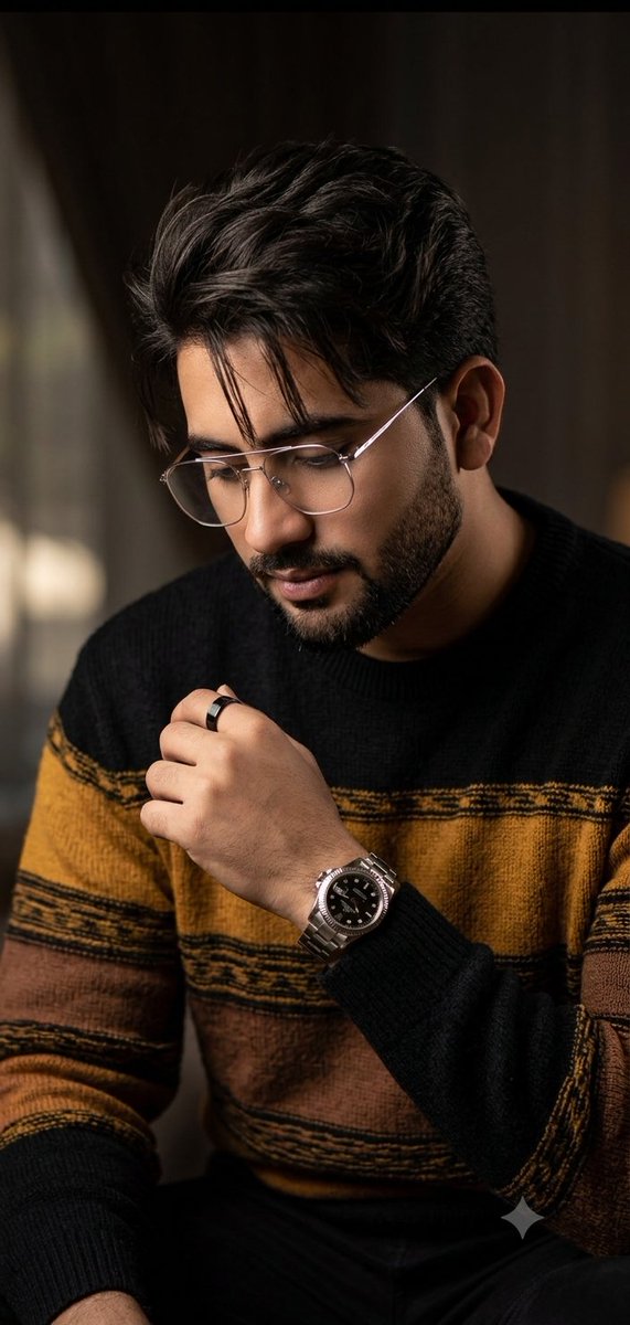 Profile / Avatar - Editorial Man Portrait with Silver Glasses — output 1