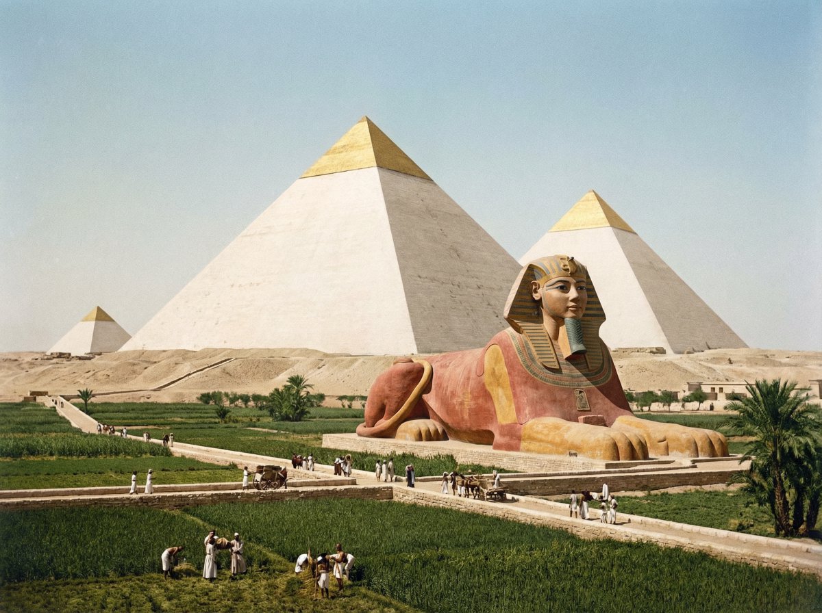 Restored pyramids and Sphinx — output 1