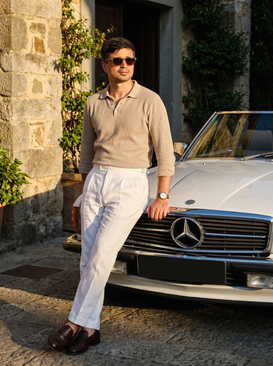 Product Marketing - Mediterranean Vintage Car Portrait — output 1