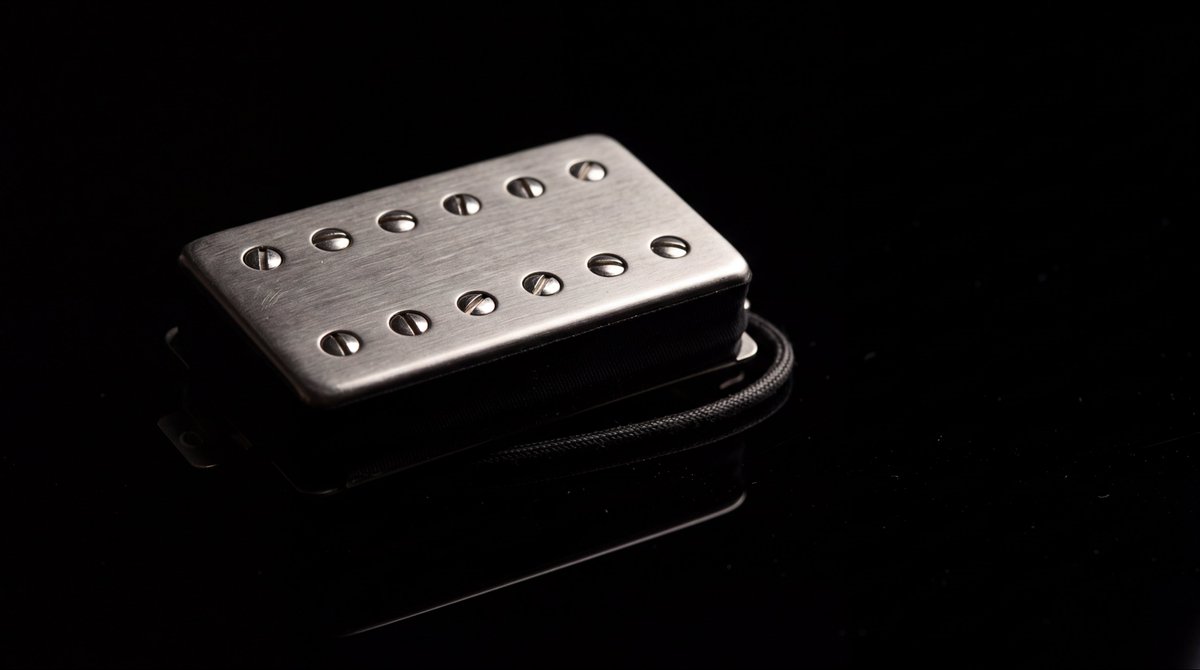 Product Marketing - Minimalist Low-Key Studio Lighting — output 1