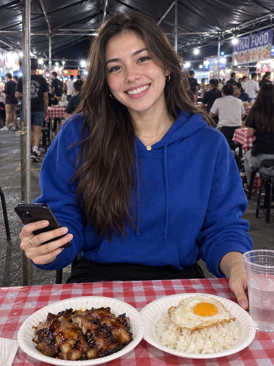 Profile / Avatar - Candid Night Market Dinner Portrait — output 1