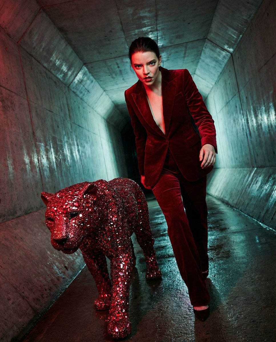 Product Marketing - Anya Taylor Joy Avant-Garde Fashion Prompt for Nano Banana Pro — output 1