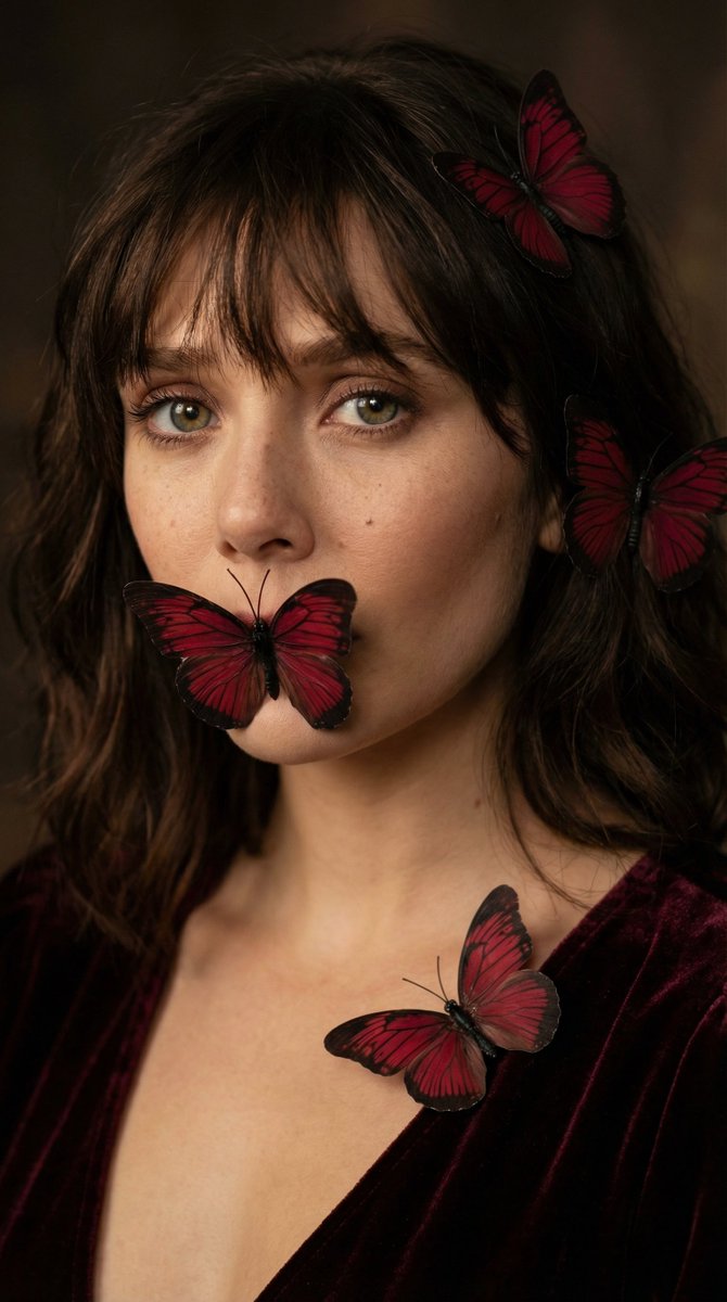 Profile / Avatar - Mysterious Butterfly Portrait Prompt — output 1