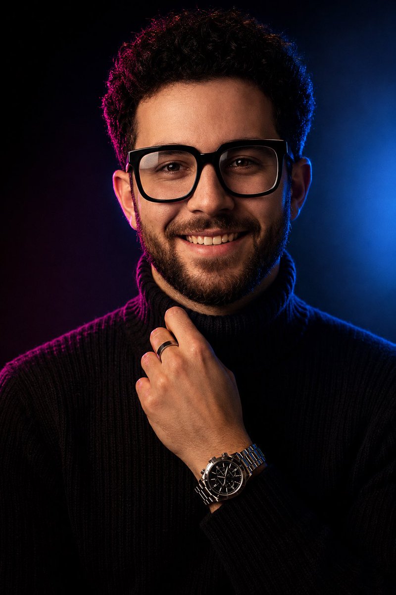 Profile / Avatar - Luxury Social Media Editorial Portrait — output 1