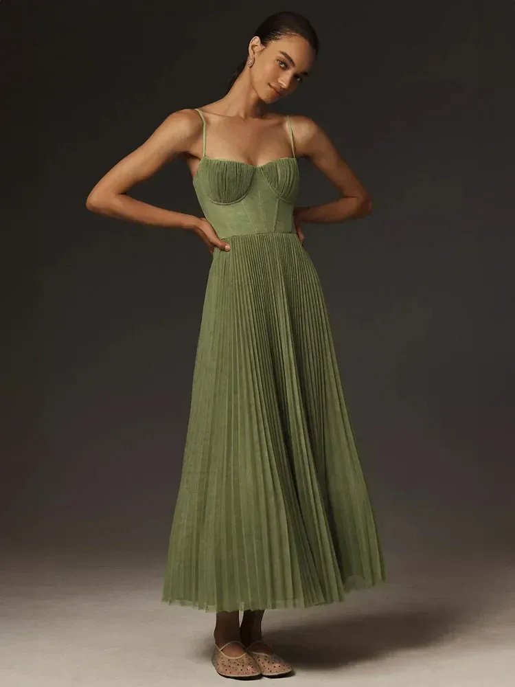 E-commerce Product Listing: Realistic UGC Dress Photo — output 1