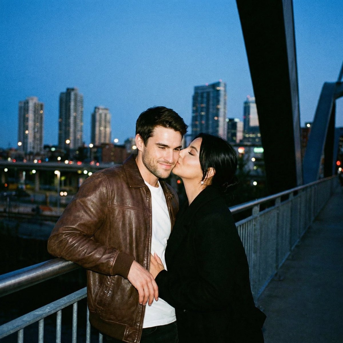 Social Media Post - Ultra Analog Film Candid Romance Scene — output 1