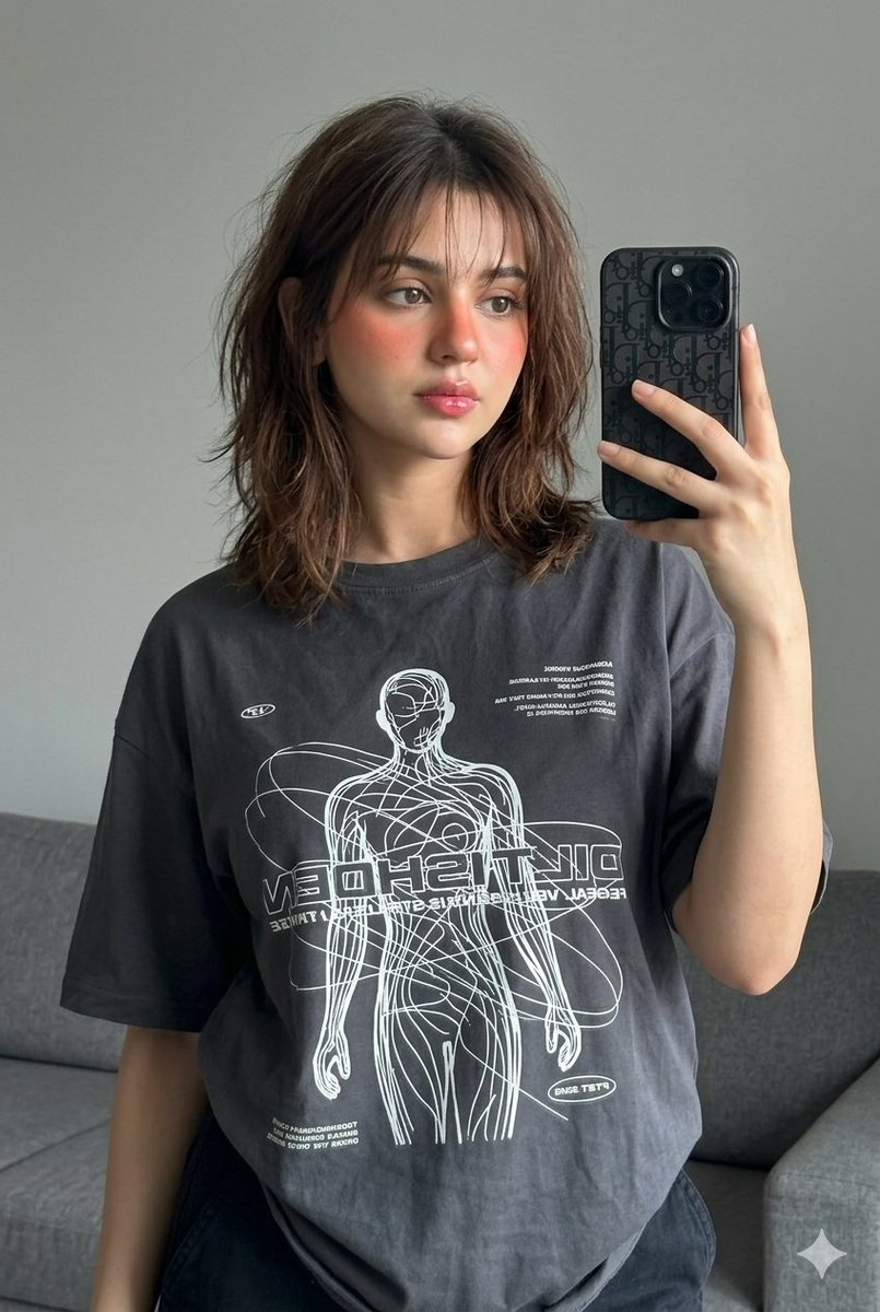 Profile / Avatar - Editorial Mirror Selfie Edit — output 1