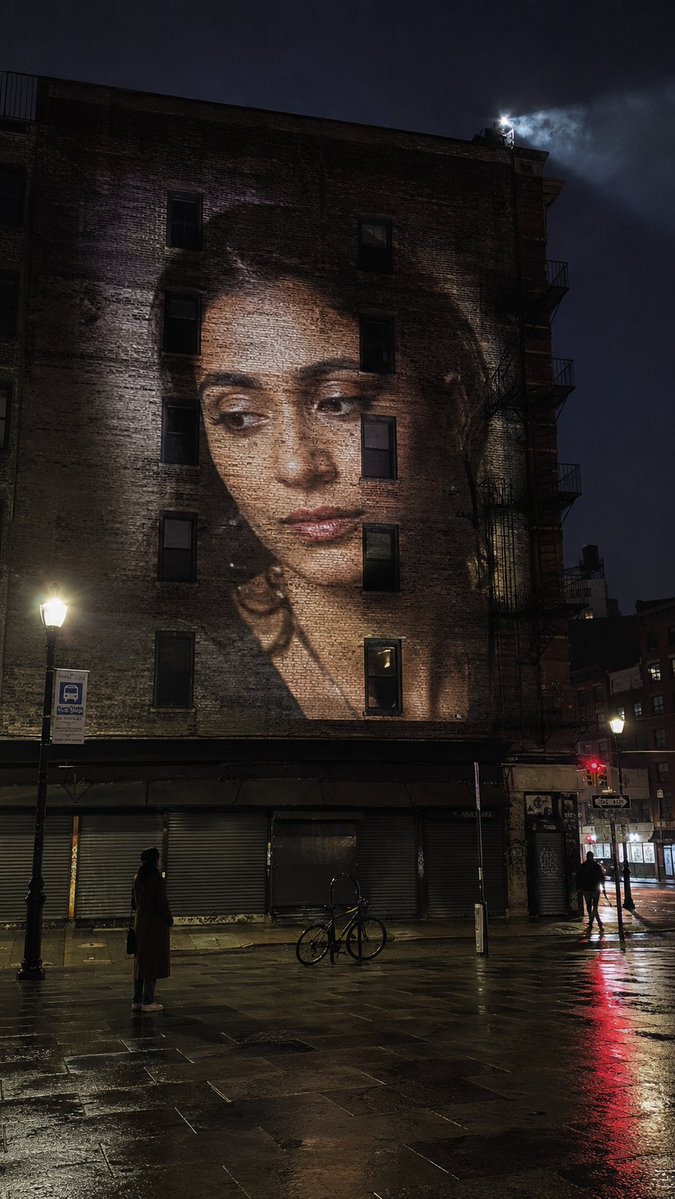Product Marketing - Building Projection Night Portrait — output 1