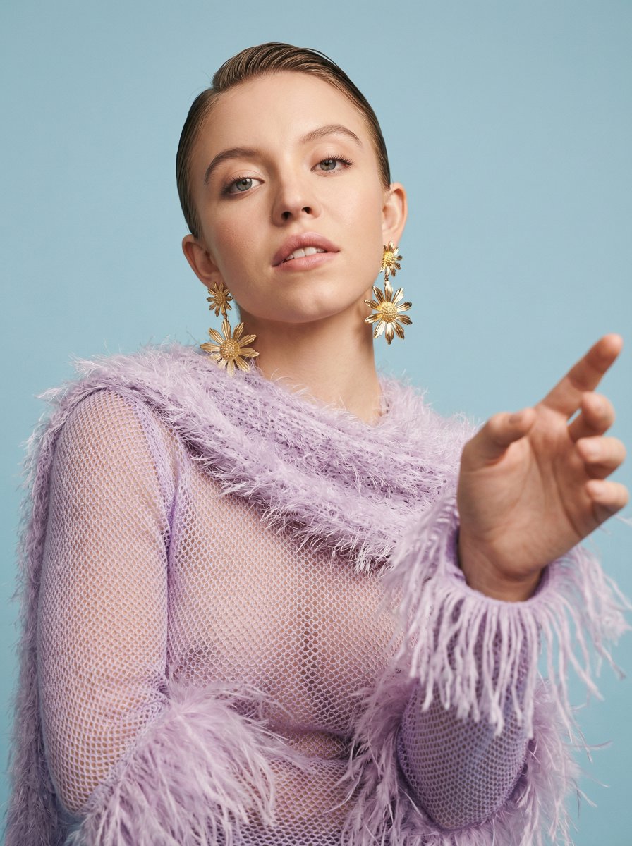 Social Media Post - Pastel High-Fashion Editorial Portrait Prompt (Nano Banana Pro) — output 1