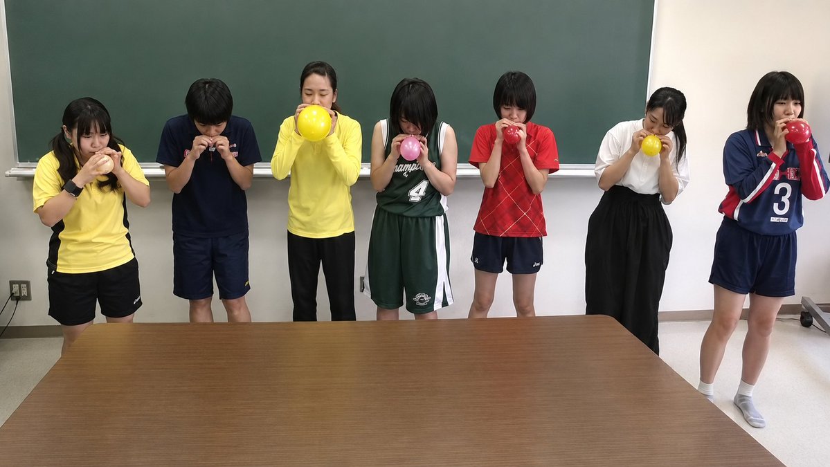 Comic / Storyboard - Classroom Balloon Photo Upscale — output 1