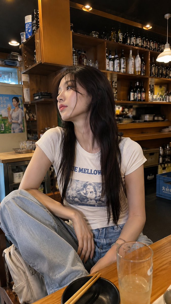 Profile / Avatar - Realistic Smartphone Cafe Portrait — output 1