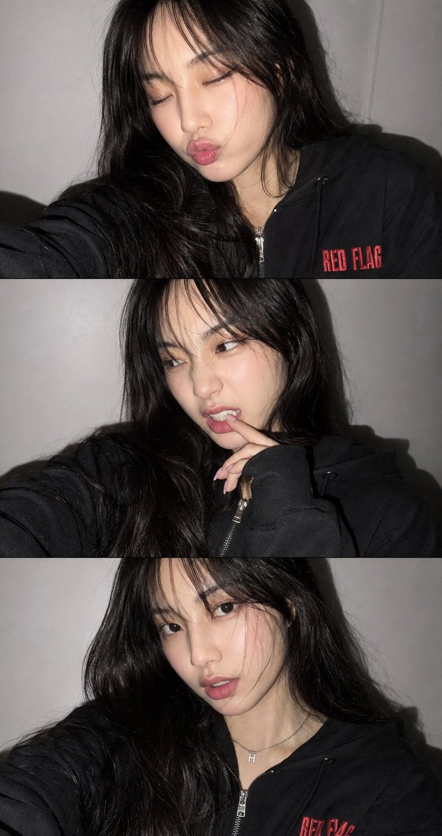 Comic / Storyboard - Multi-Emotion Selfie Photo Booth — output 1