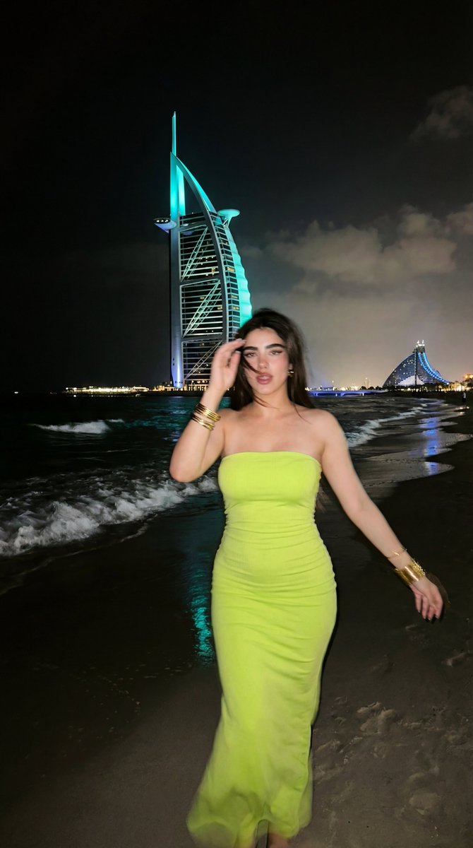 Social Media Post - Realistic Instagram Photo of Burj Al Arab — output 1
